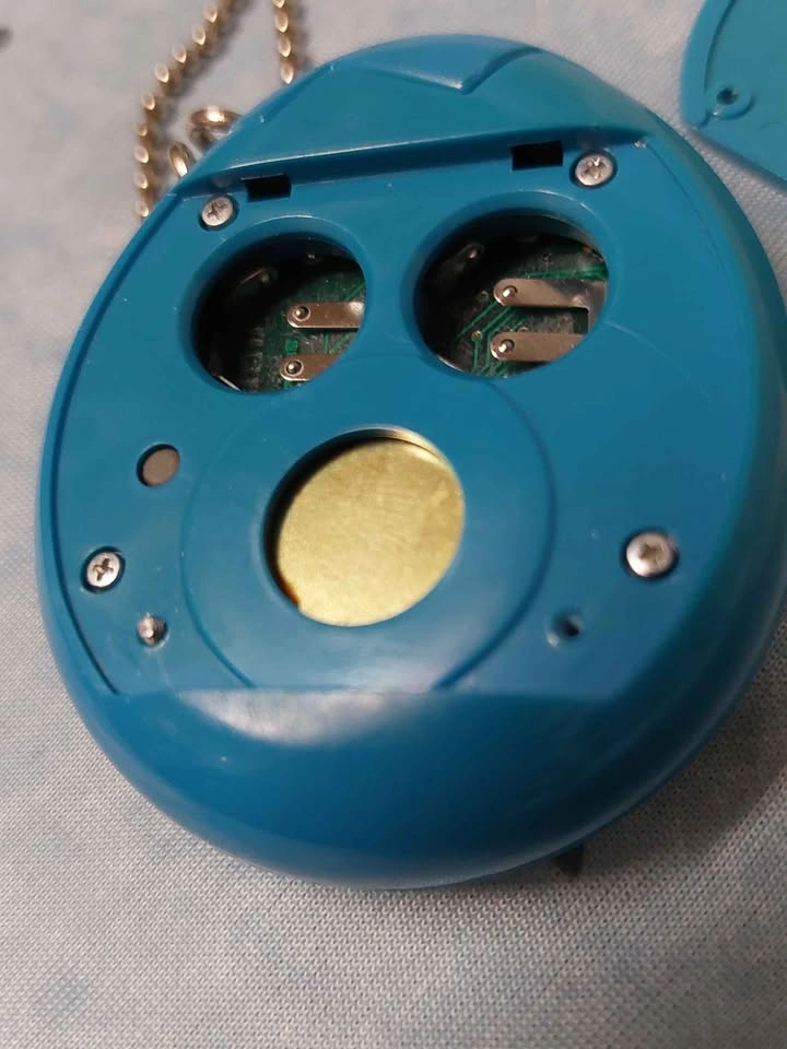 ⚽️ Vintage 1997 Tamagotchi - Blue Osutchi - photo 4