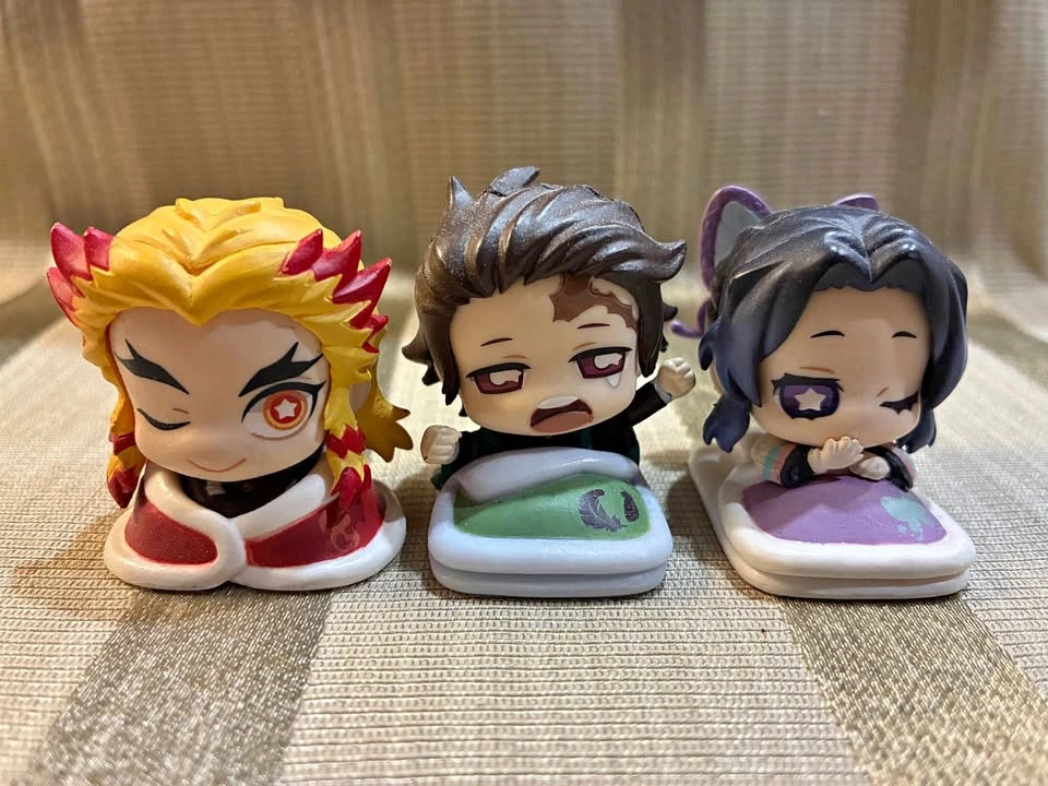 ⚽️ Demon Slayer - Sleepy Onemutan mini figures! (Shinobu SOLD)