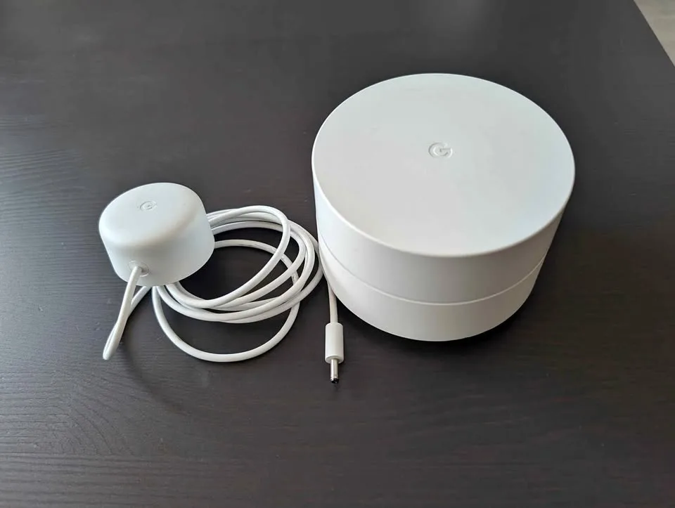 Google Mesh WiFi Router thumbnail