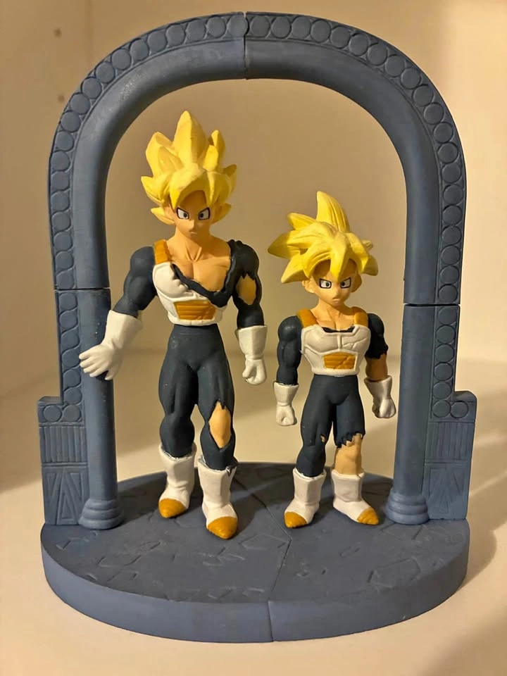 ⚽️ Dragonball- Goku & Gohan, Vintage Gashapon