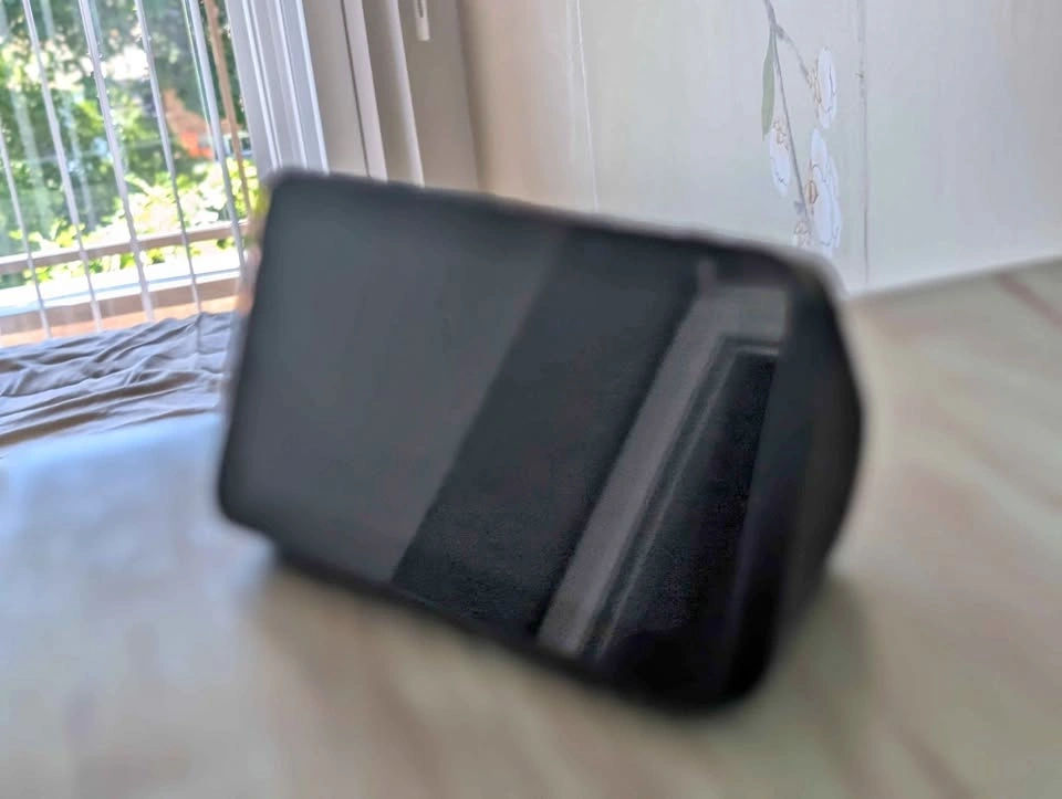 Echo Show 5 (1st Gen) Smart Speakers