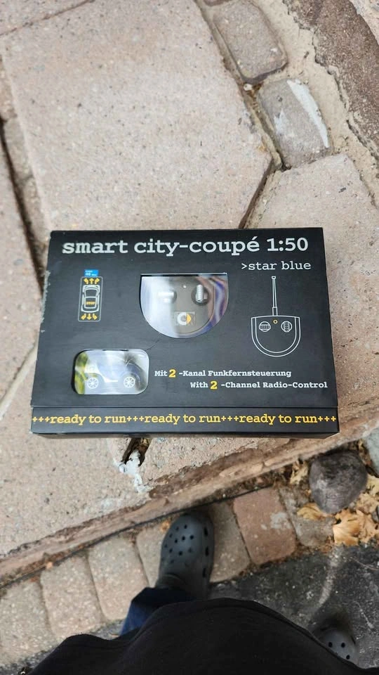 Smart City-Coupé 1:50 Remote Control Car Star Blue - photo 2