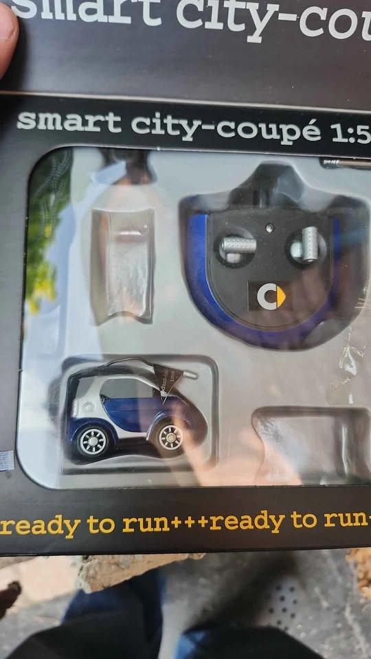 Smart City-Coupé 1:50 Remote Control Car Star Blue - photo 4
