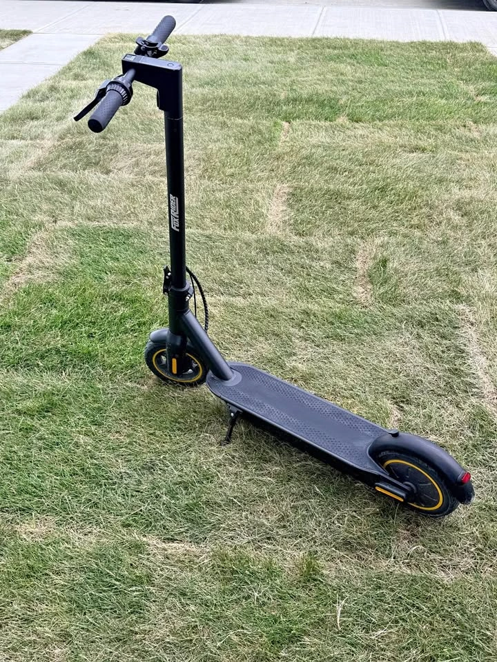 Fox Rider Electric Scooter for Adults with box