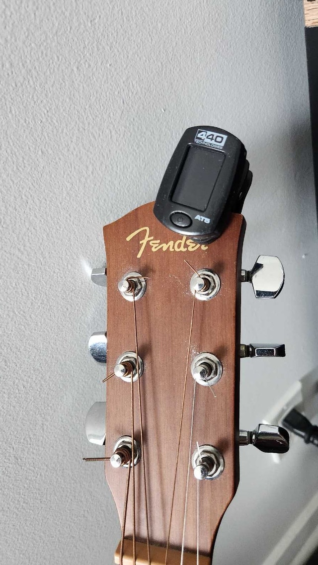 440 Technologies AT5 Guitar Tuner – Like New Condition - photo 5