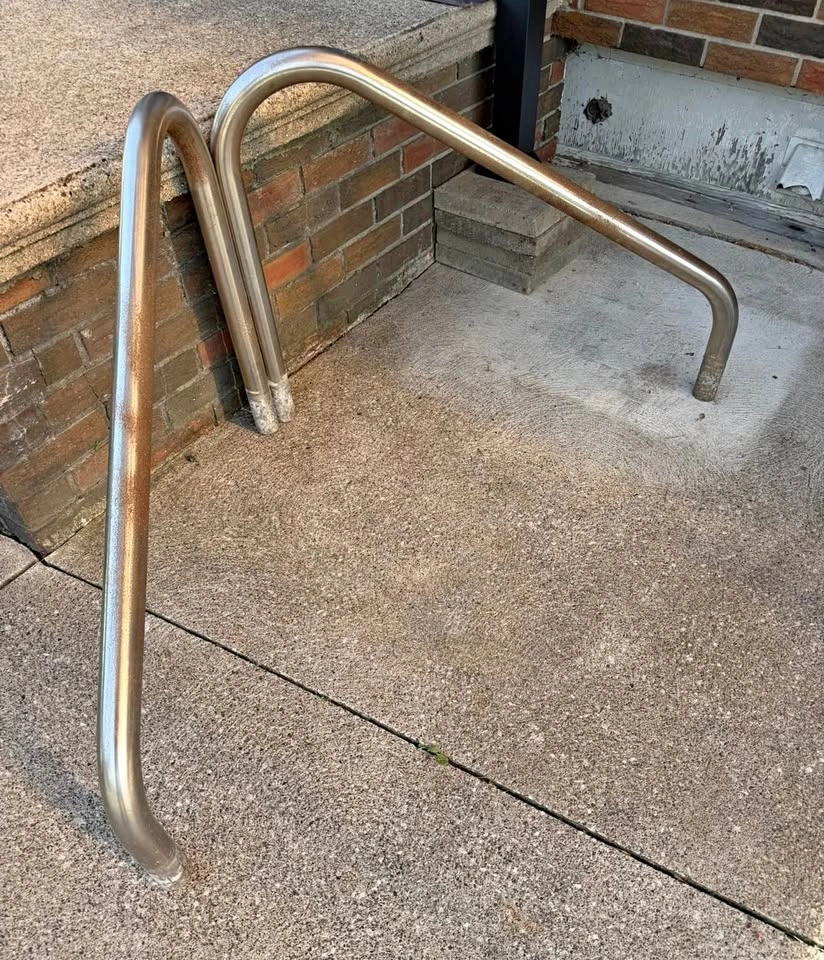 Pool aluminum handrails