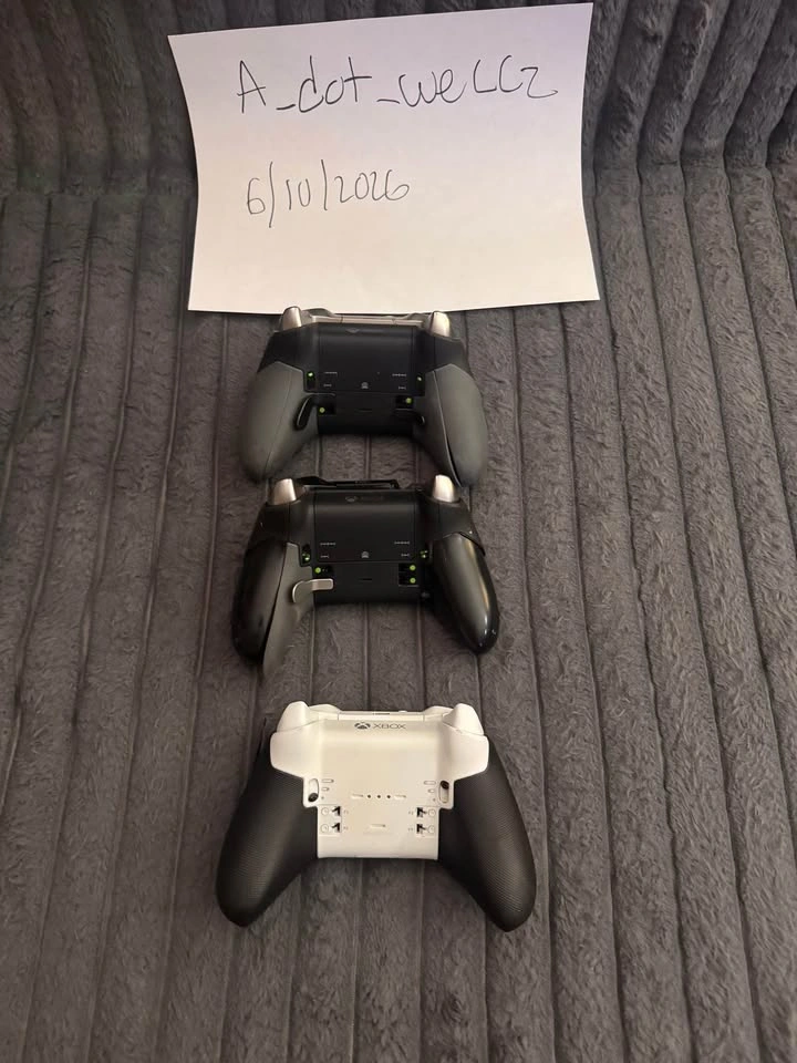 Xbox Elite Series 2 controllers lot - photo 4
