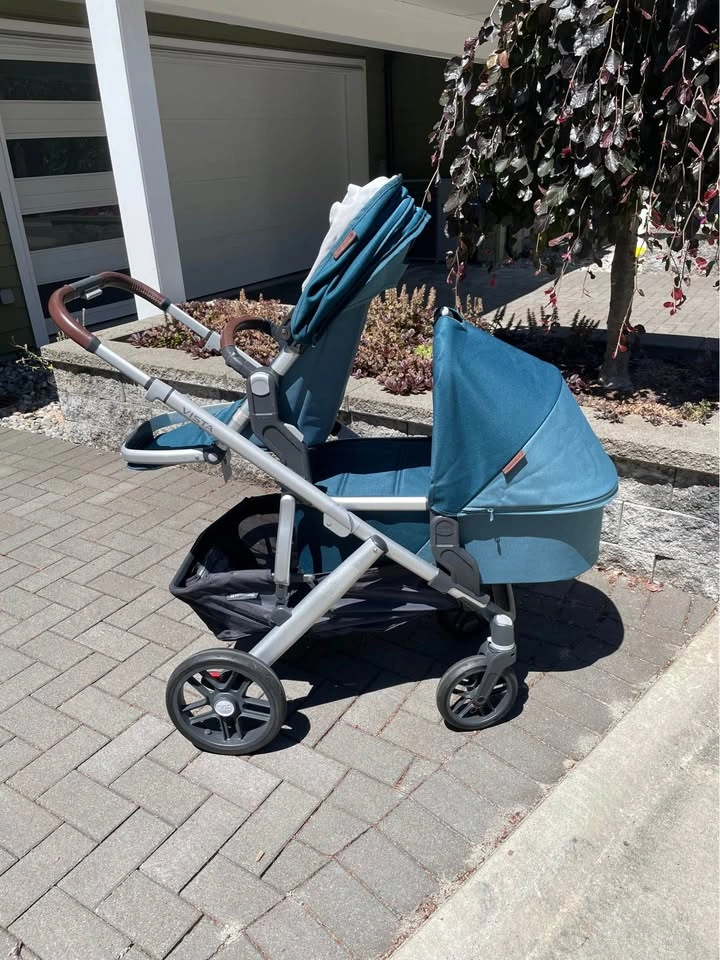 UPPAbaby Vista V2 Double Stroller with Bassinet and toddler seat - photo 4