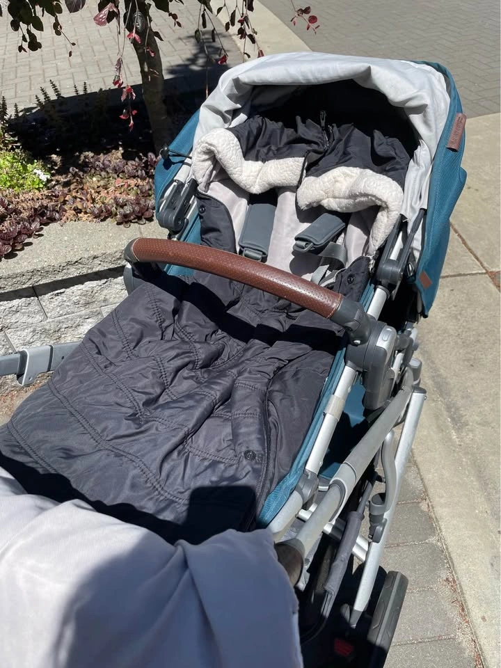 UPPAbaby Vista V2 Double Stroller with Bassinet and toddler seat - photo 5