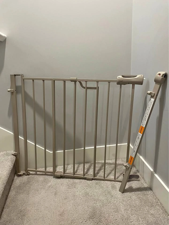 Evenflo Safety Gate