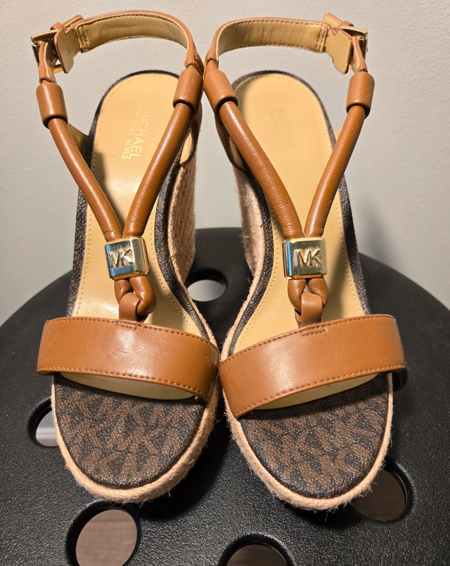 Women's Shoes-Michael Kors Wedges & Ralph Lauren Flats 5.5 - photo 2