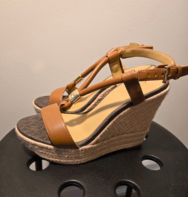Women's Shoes-Michael Kors Wedges & Ralph Lauren Flats 5.5 - photo 3