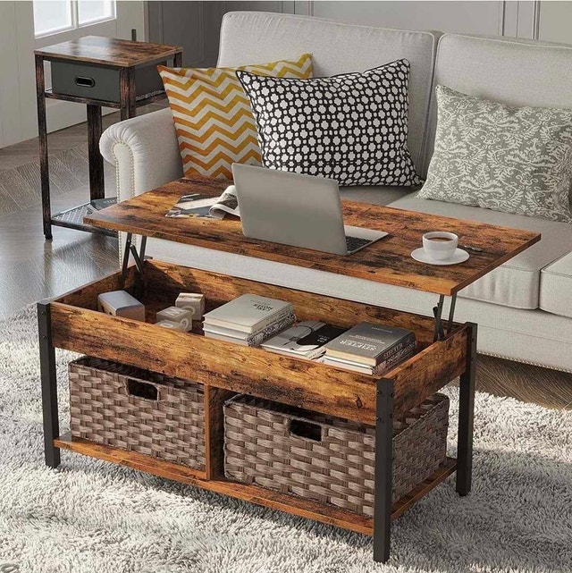 Lifting coffee table