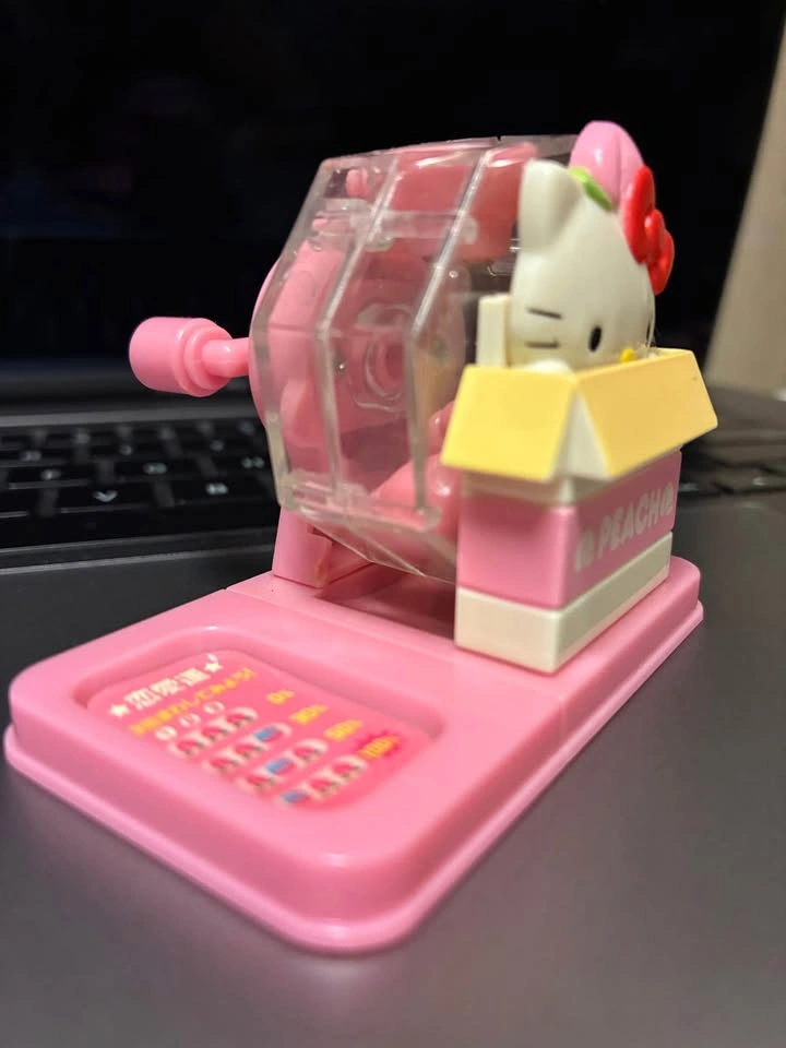 ⚽️ Hello Kitty Vintage Fruit Themed Mini Garapon Machine - photo 2
