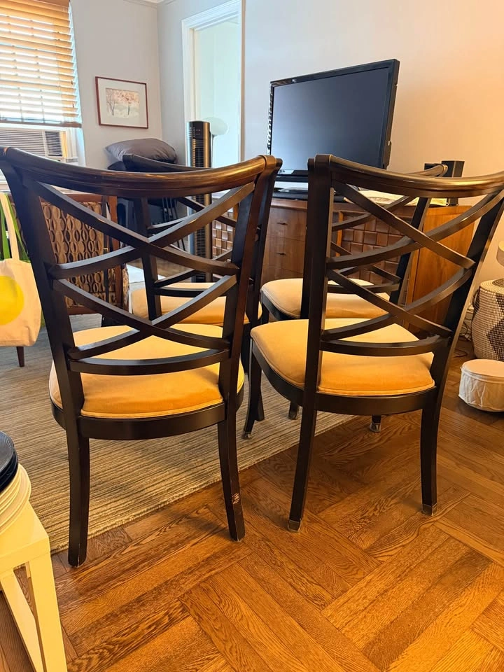 Set of 4 Crate & Barrel X-Back Wood Dining Chairs - photo 3