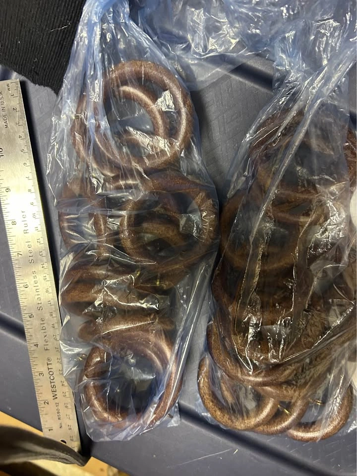 28 Dark Walnut Wooden Curtain Rings - photo 3