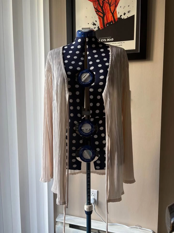 Vintage Ivory Bell Sleeve Cardigan - photo 4