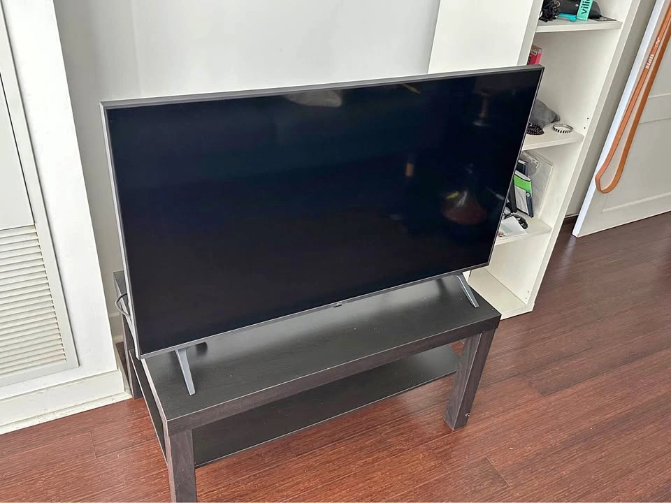 LG 43” 4K UHD AI Smart TV – 43UQ7070ZUD