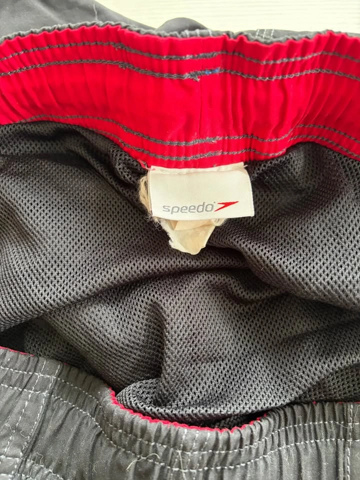 Speedo Men’s Swim Trunks / Board Shorts - Size S - photo 4