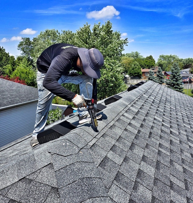 Toronto Roof Replacements - JUNKTEENS