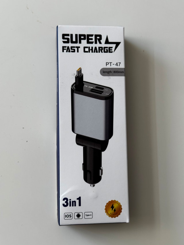 Retractable Car Charger - photo 2