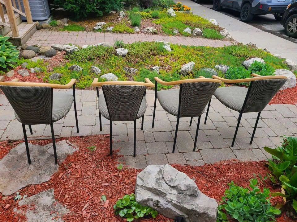 🇨🇦  Set of 4 dining chairs - photo 4