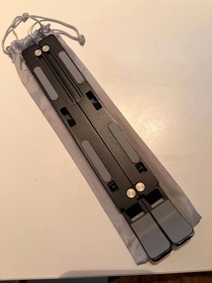 Laptop accessories - photo 3