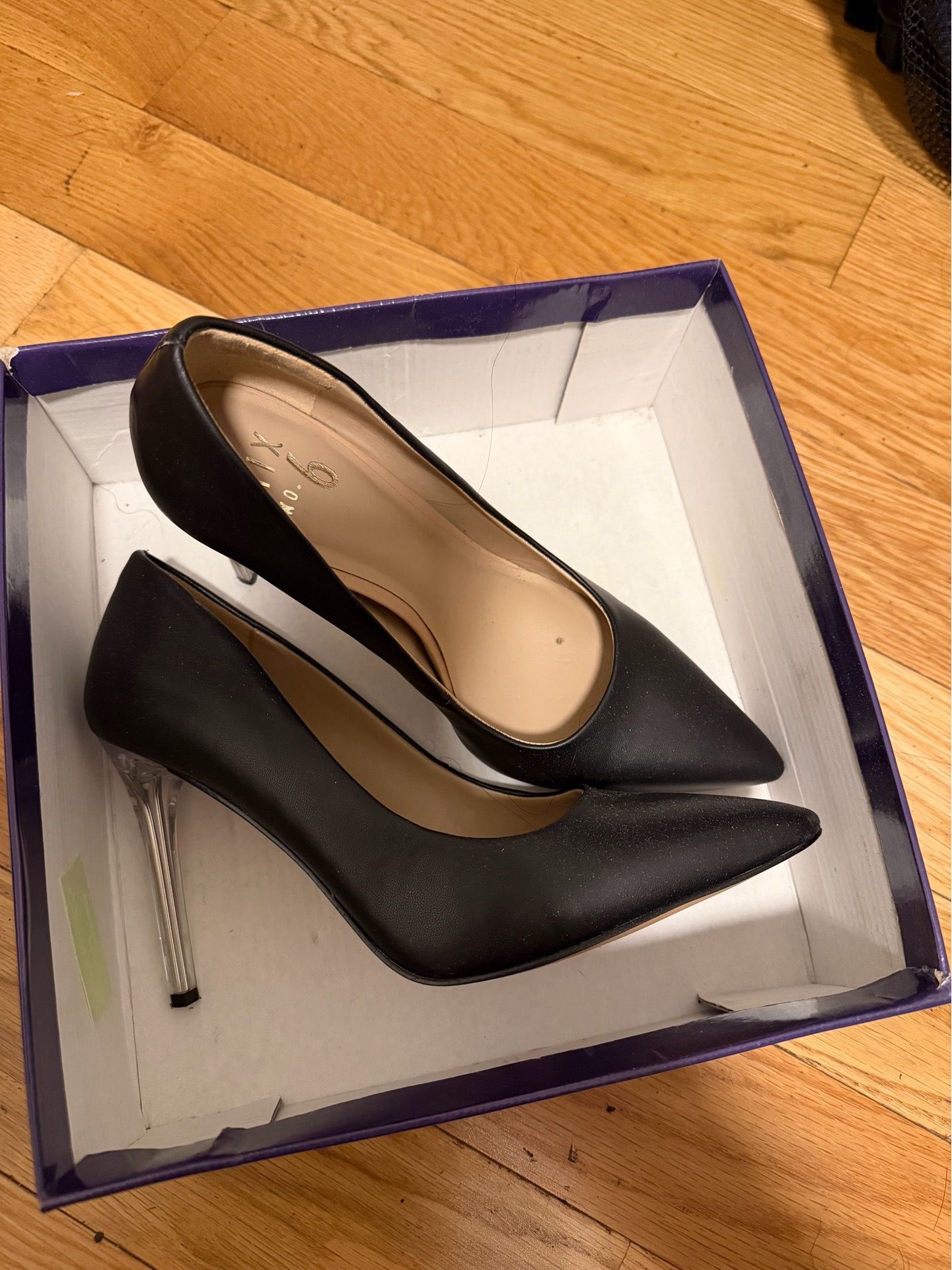 Black high heels women 8.5