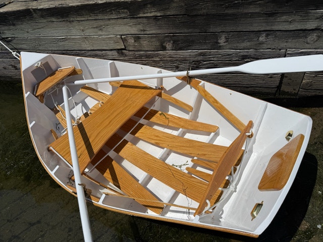 7 1/2’ Rowboat (Luck)