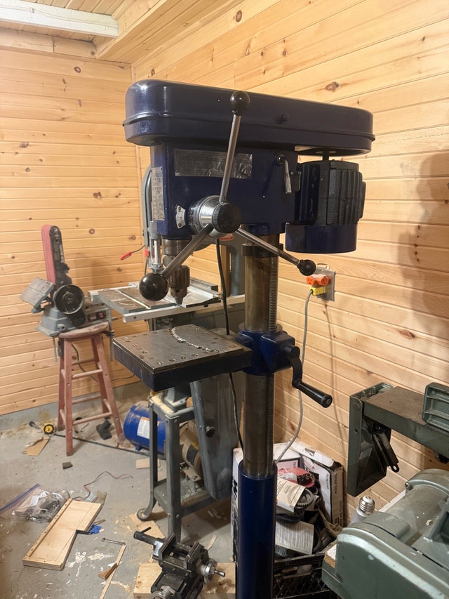 5 speed standing drill press (Peerless)