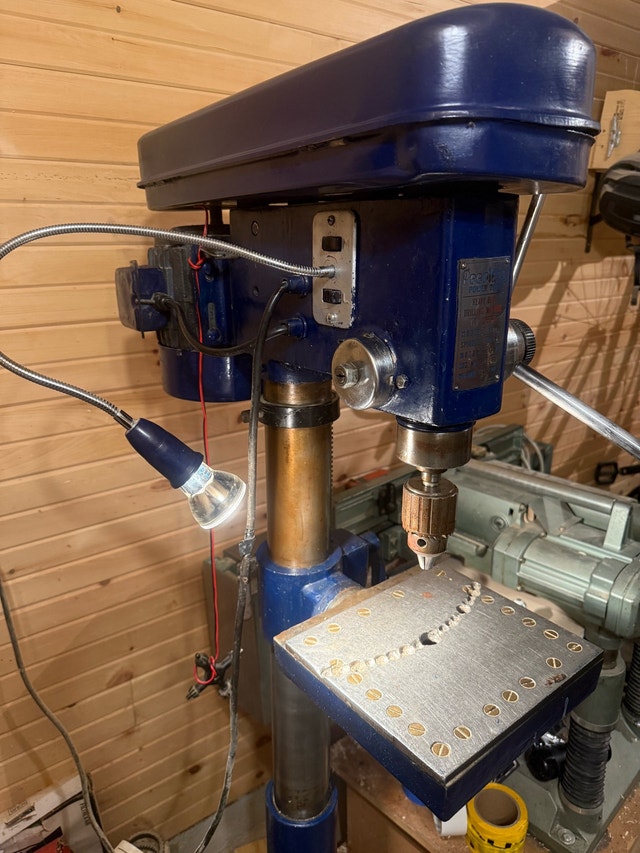 5 speed standing drill press (Peerless) - photo 5