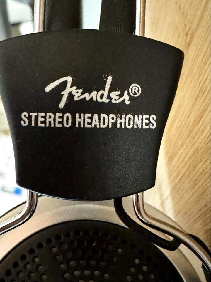 Fender Stereo Headphones Brand New - photo 3