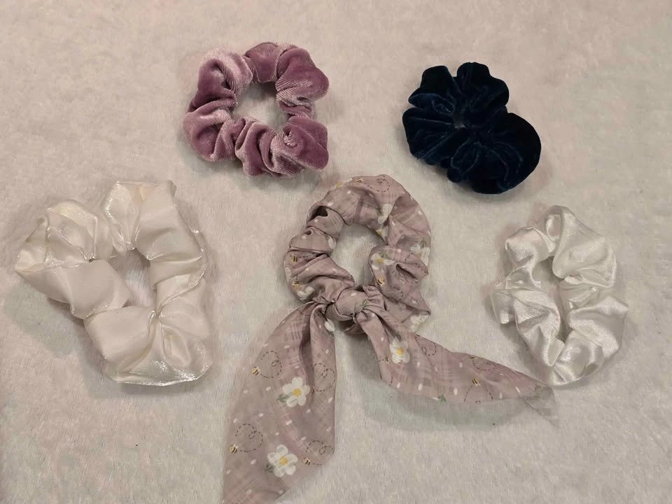 11pc Headbands & Scrunchies Bundle - photo 3