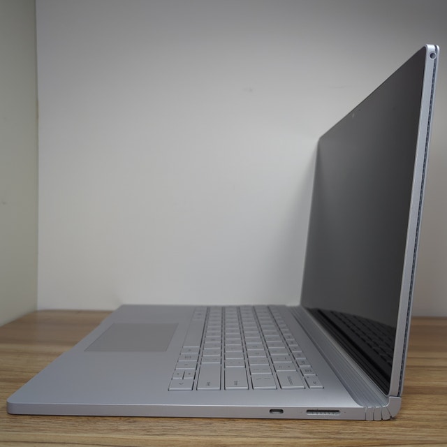 Surface Book 2 Laptop - photo 3