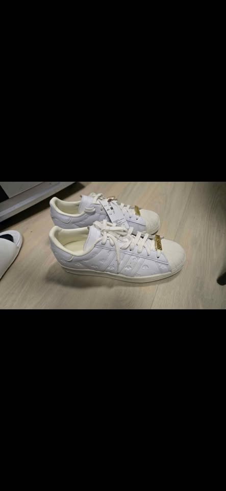 Adidas Superstar white size 8.5M / 9.5W - photo 3