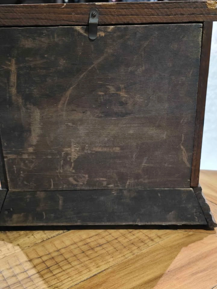 Antique Wood Sessions Mantel Clock With Key - photo 4