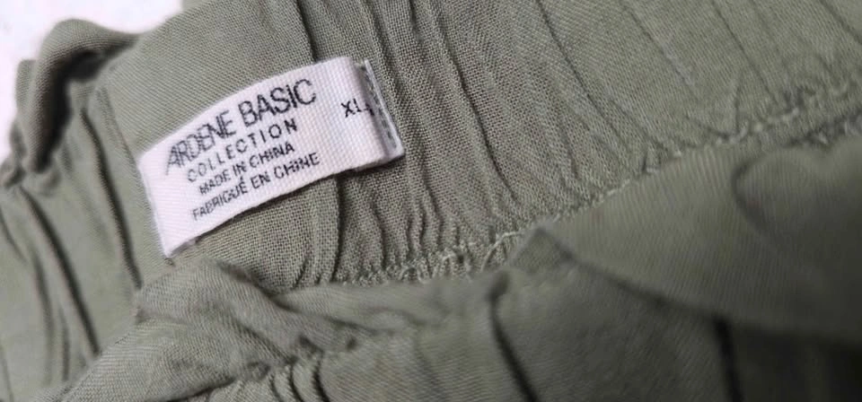 Women's khaki sack shorts - photo 3