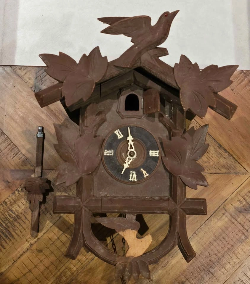 Vintage Hubert Herr German Cuckoo Clock For Repair - photo 2