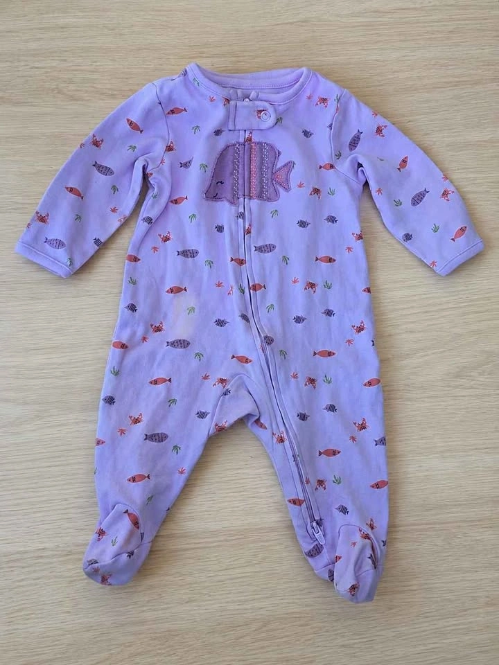 Carter’s Baby Girl NB 0-3M Clothes Bundle 4 Pc - photo 5