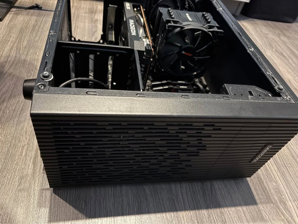 Gaming PC RX7600XT - photo 3