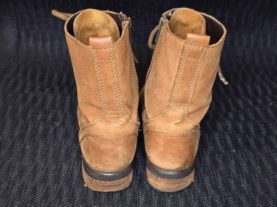 Steve Madden Tan Leather Lace-Up Ankle Boots Size 7 - photo 4