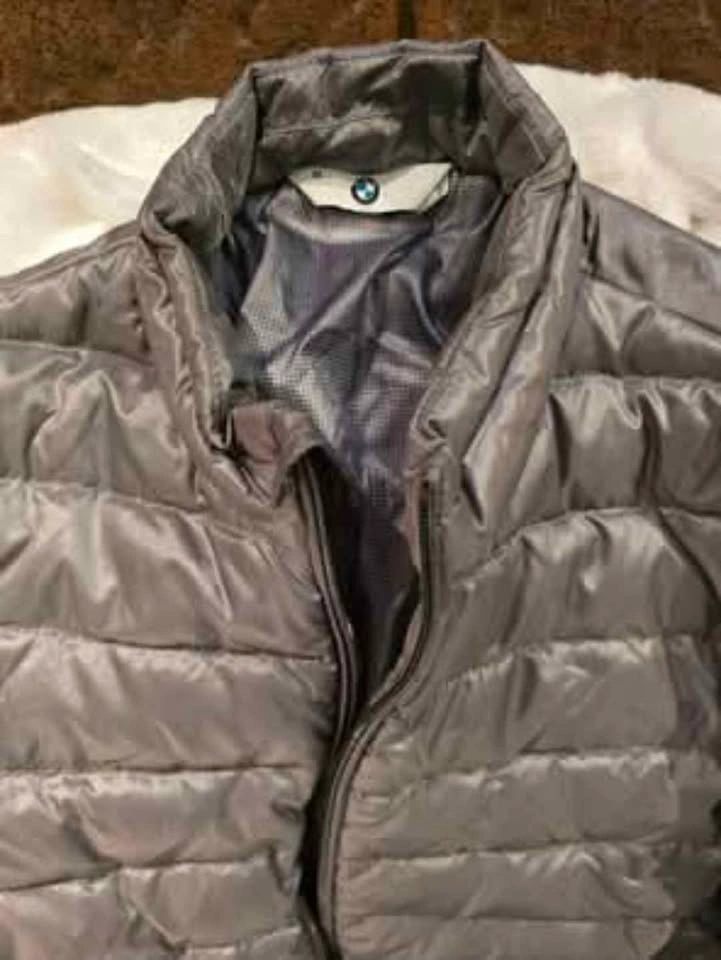 BMW Down Puffer Jacket - Size Medium - $40 Firm - photo 5