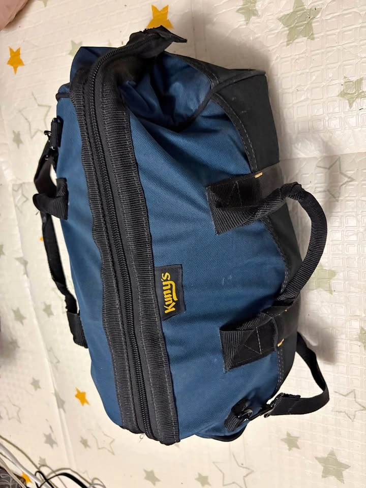 Kuny's Blue and Black Tool Bag