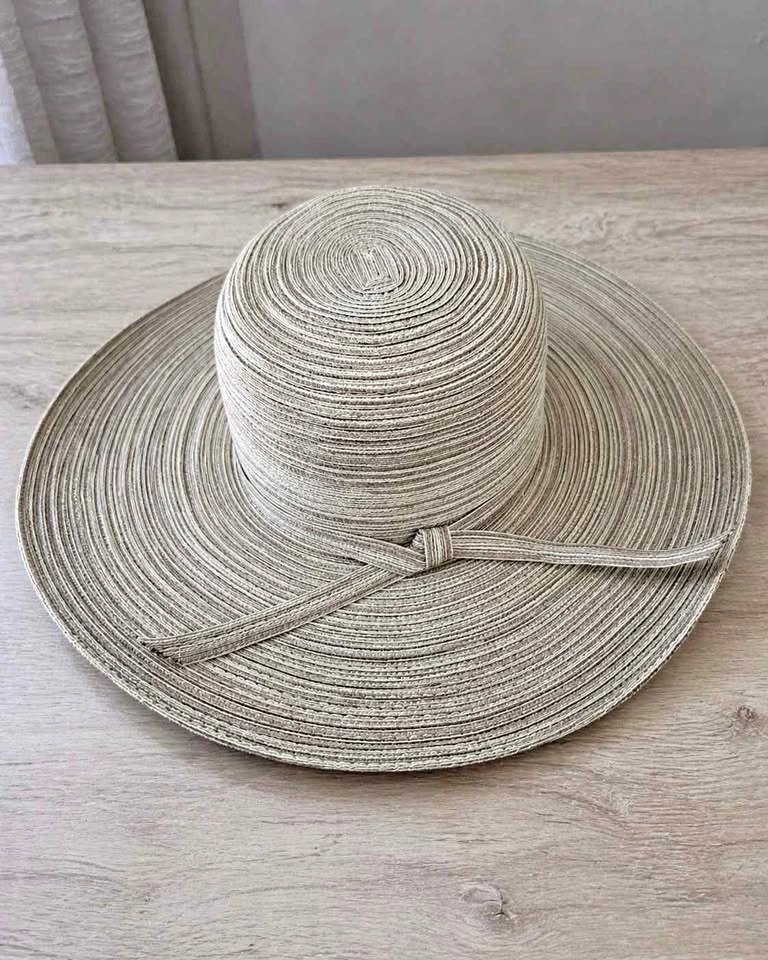 Wide Brim Straw Sun Hat - Stylish Neutral Summer Hat