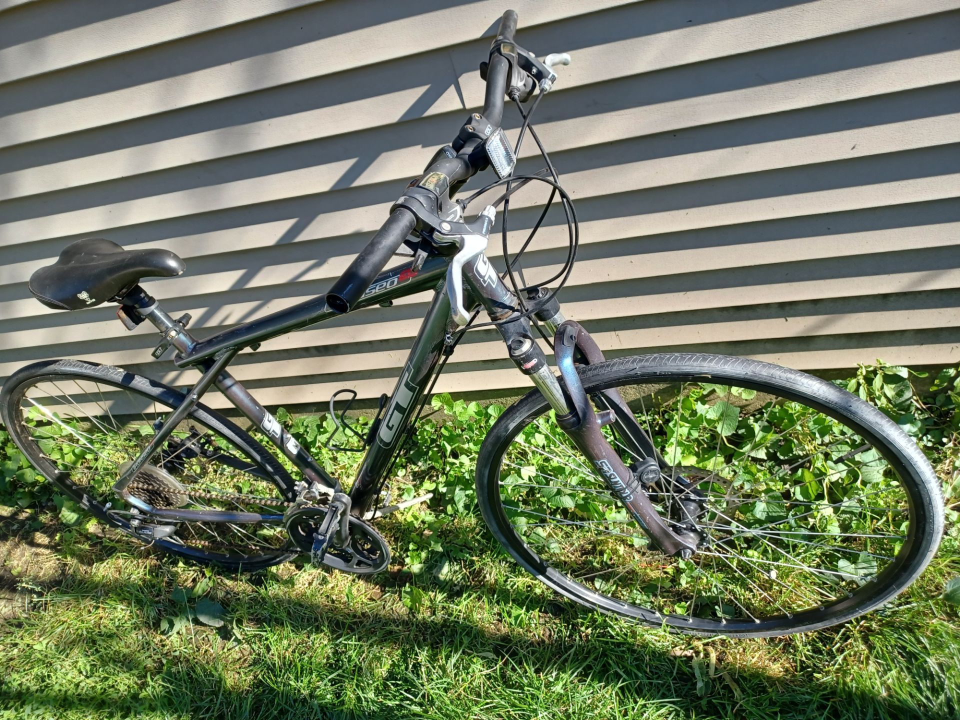 GT Transeo 3.0 Road Racing Bike 700x25c Medium - photo 3