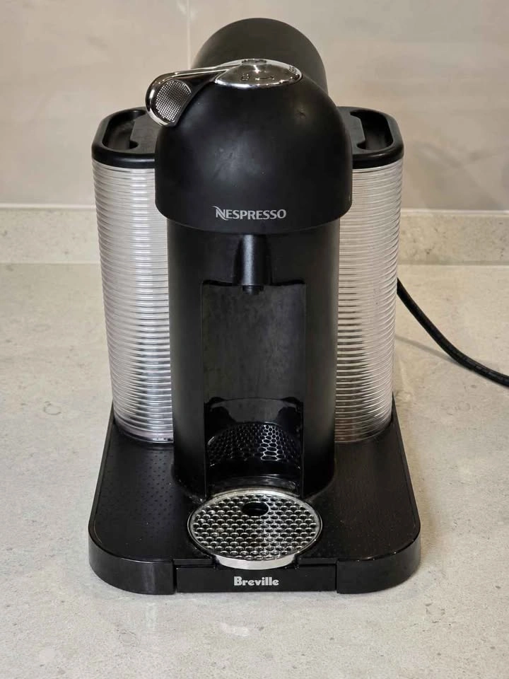 Nespresso Breville Vertuo Coffee Machine BNV220 $30 Firm - photo 5