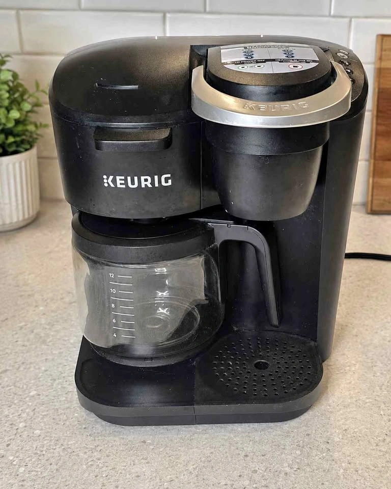 Keurig K-Duo Coffee Maker With Carafe