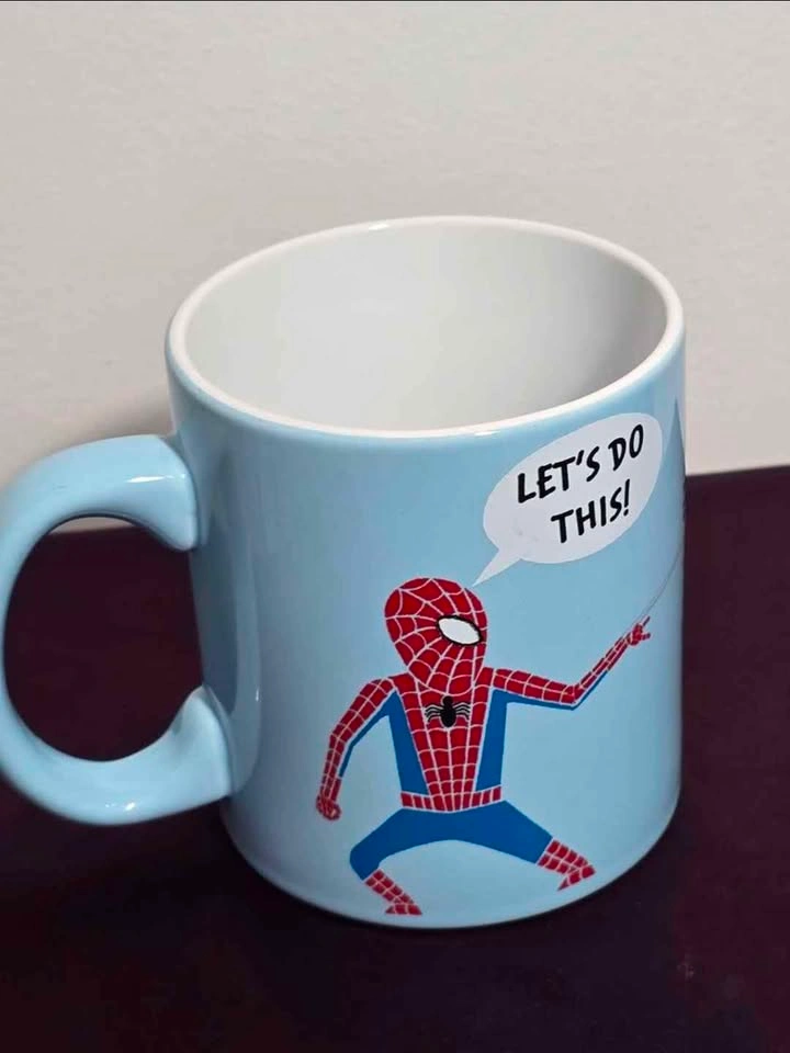 Marvel Spider-Man Venom 20 oz Mug - photo 4