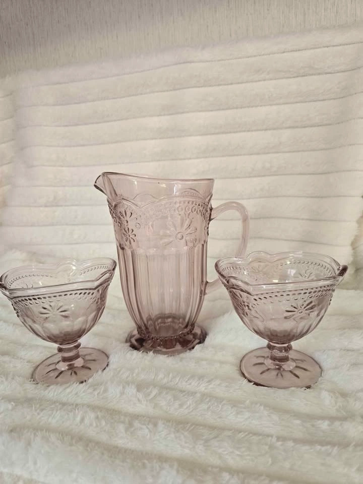 Pink Pressed Glass Pitcher Floral Vintage Style Jug - photo 4