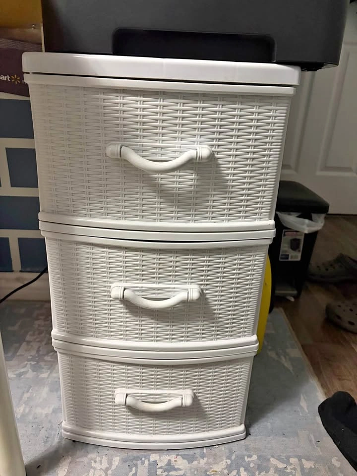 Sterilite 3-Drawer White Plastic Weave Tower 25H 13W 15D